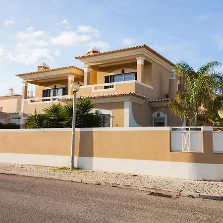 Villa D09 - Porto De Mos Luxury Lagos