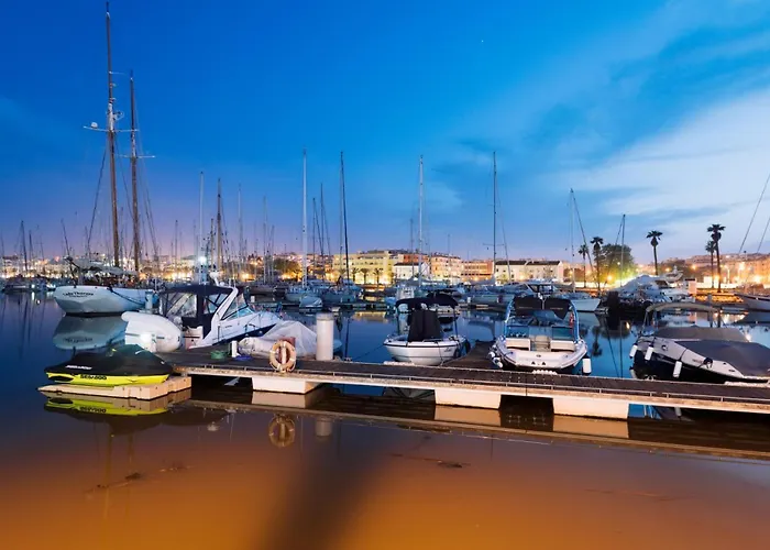 D09 - Porto De Mos Luxury ラゴス